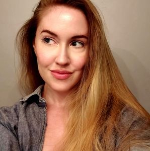 Meet your Posher, Leigh